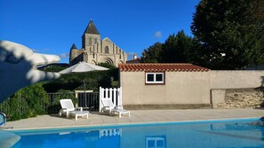 Piscine extérieure, piscine chauffée