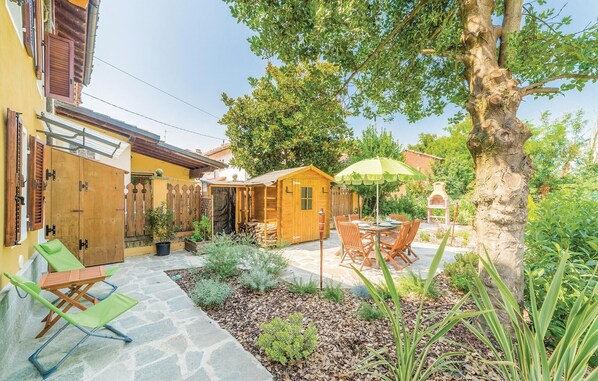 Outdoor dining - Cozy home in Bassignana with WiFi (Bassignana)