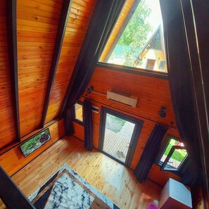 Rumah Pohon | Minibar dan Wi-Fi gratis