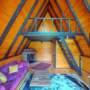 Casa na árvore | Frigobar, Wi-Fi de cortesia