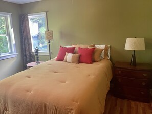 6 makuuhuonetta, silitysrauta/-lauta, vauvan matkasänky, ilmainen Wi-Fi