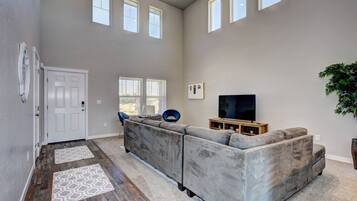 Smart TV, foosball, table tennis