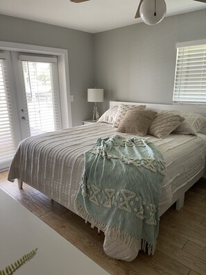 4 bedrooms, iron/ironing board, travel crib, free WiFi