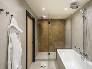 Junior Suite, 1 Queen Bed with Sofa bed - Mercure Katowice Centrum (Katowice)