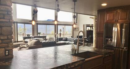 Mountain Retreat 37 acres, close to HWY 285, borders National Forest