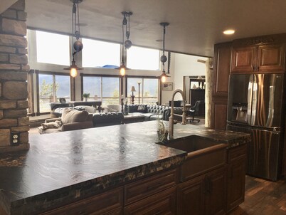 Mountain Retreat  37 acres, close to HWY 285, borders National Forest