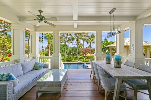 Hale Moa'e by Alekona Kauai: Luxury 5br home with AC, private pool & spa, walk to Shops at Kukuiula
