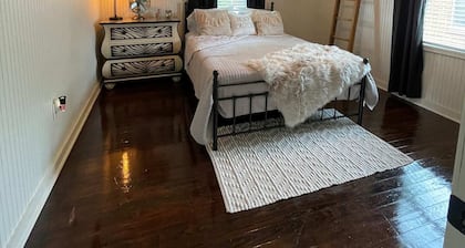 High Cotton Cottage