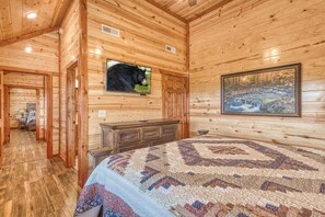 6 bedrooms, iron/ironing board, travel crib, WiFi