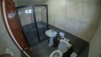 Room, 1 Bedroom, Smoking, Patio | Bathroom