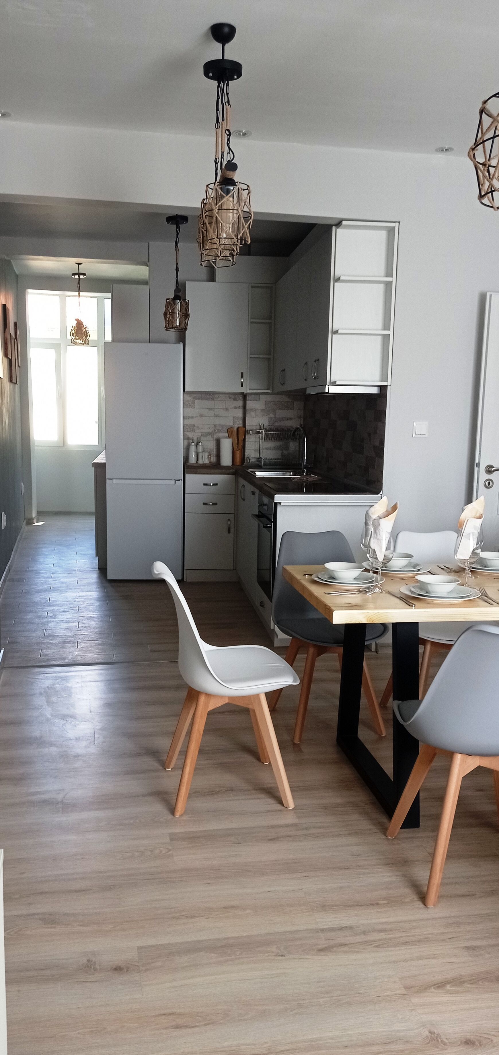 Apartment, 3 Bedrooms, Balcony, City View | Living area