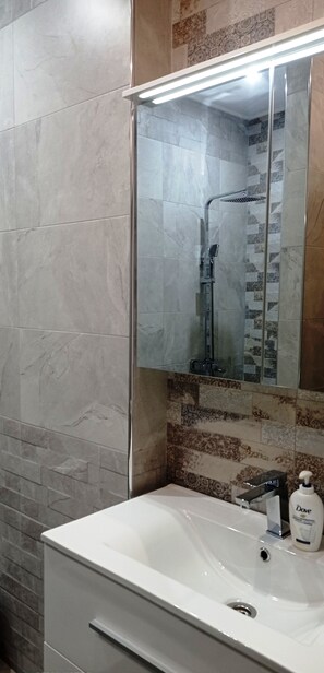Apartment, 3 Bedrooms, Balcony, City View | Bathroom | Free toiletries, hair dryer, towels - SEA Holisays -4 Rooms Apartment, Burgas, Bulgaria (Burgas)