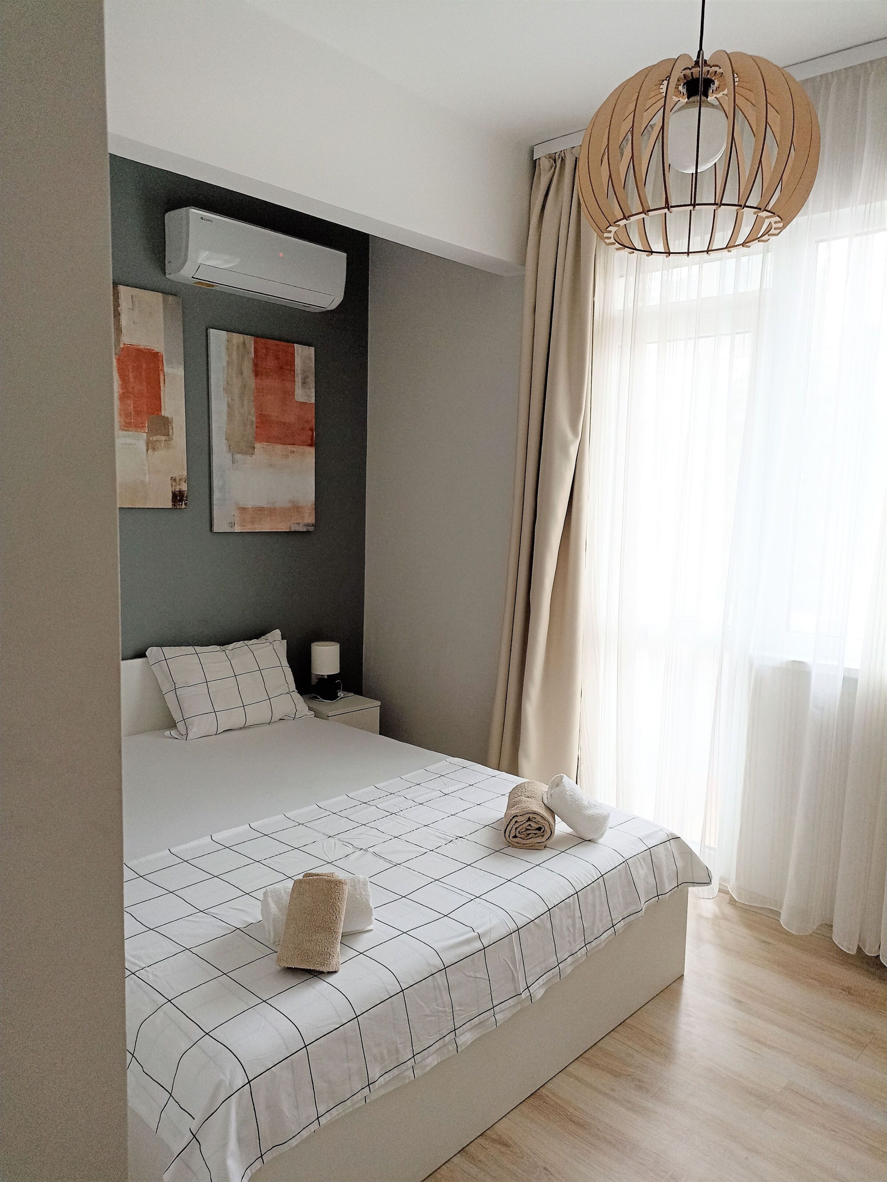 Apartemen, 3 kamar tidur, balkon, pemandangan kota | 4 kamar tidur, setrika/meja setrika, dan seprai linen