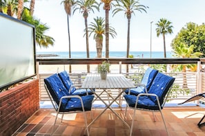 Appartement, 2 chambres, vue océan | Restauration extérieure