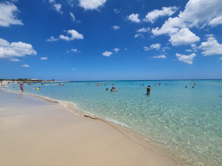 Apartment, 2 Bedrooms, Smoking, Balcony | Beach