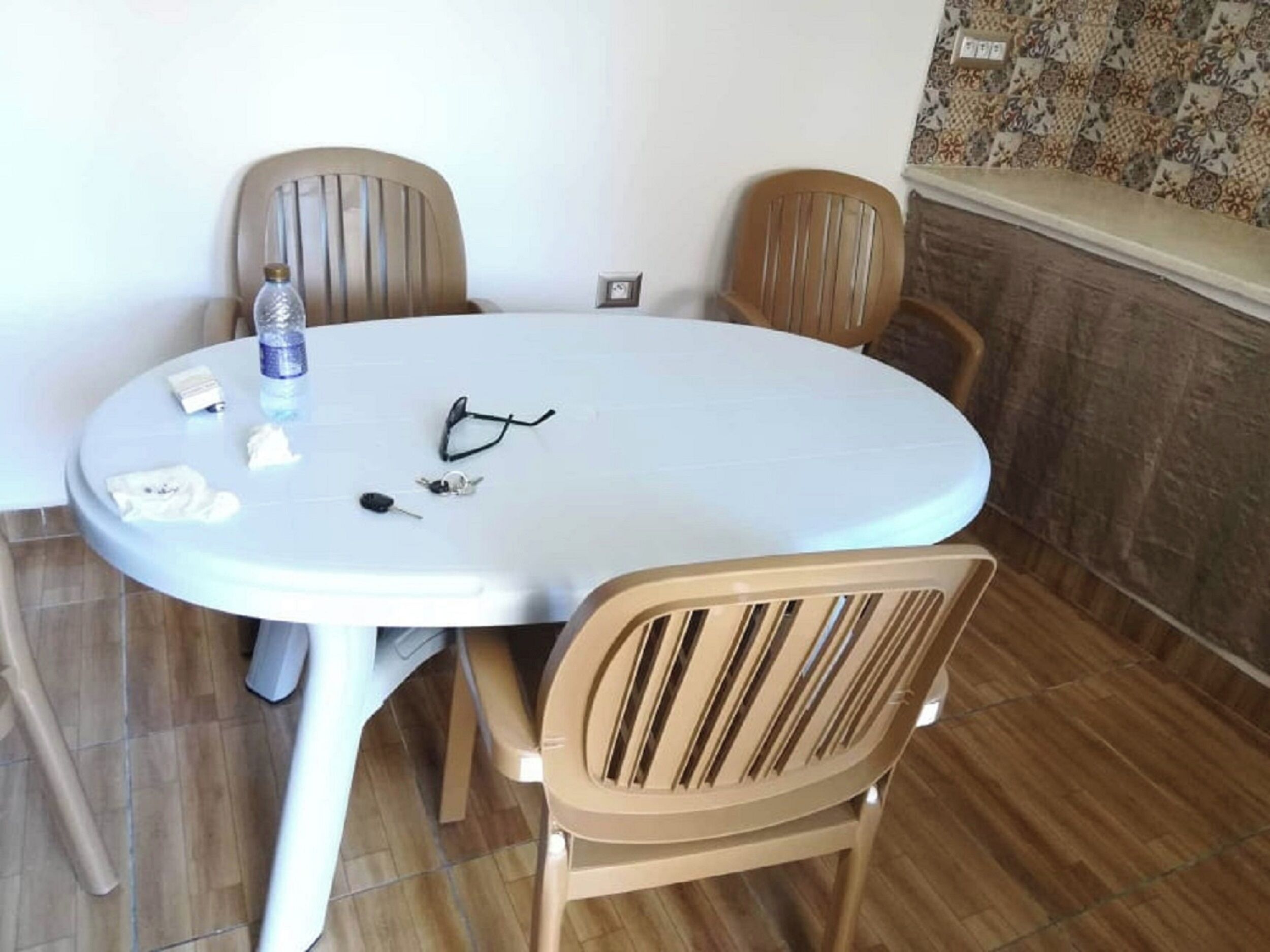 Apartment, 2 Bedrooms, Smoking, Balcony | Interior