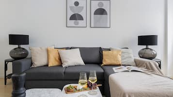 Apartment, 2 Schlafzimmer, Stadtblick | Wohnzimmer