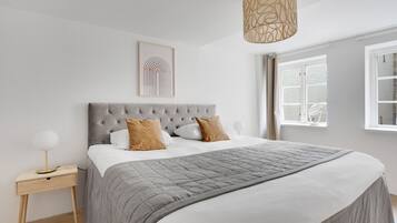 Lejlighed - 2 soveværelser - balkon - byudsigt | 3 soveværelser, strygejern/strygebræt