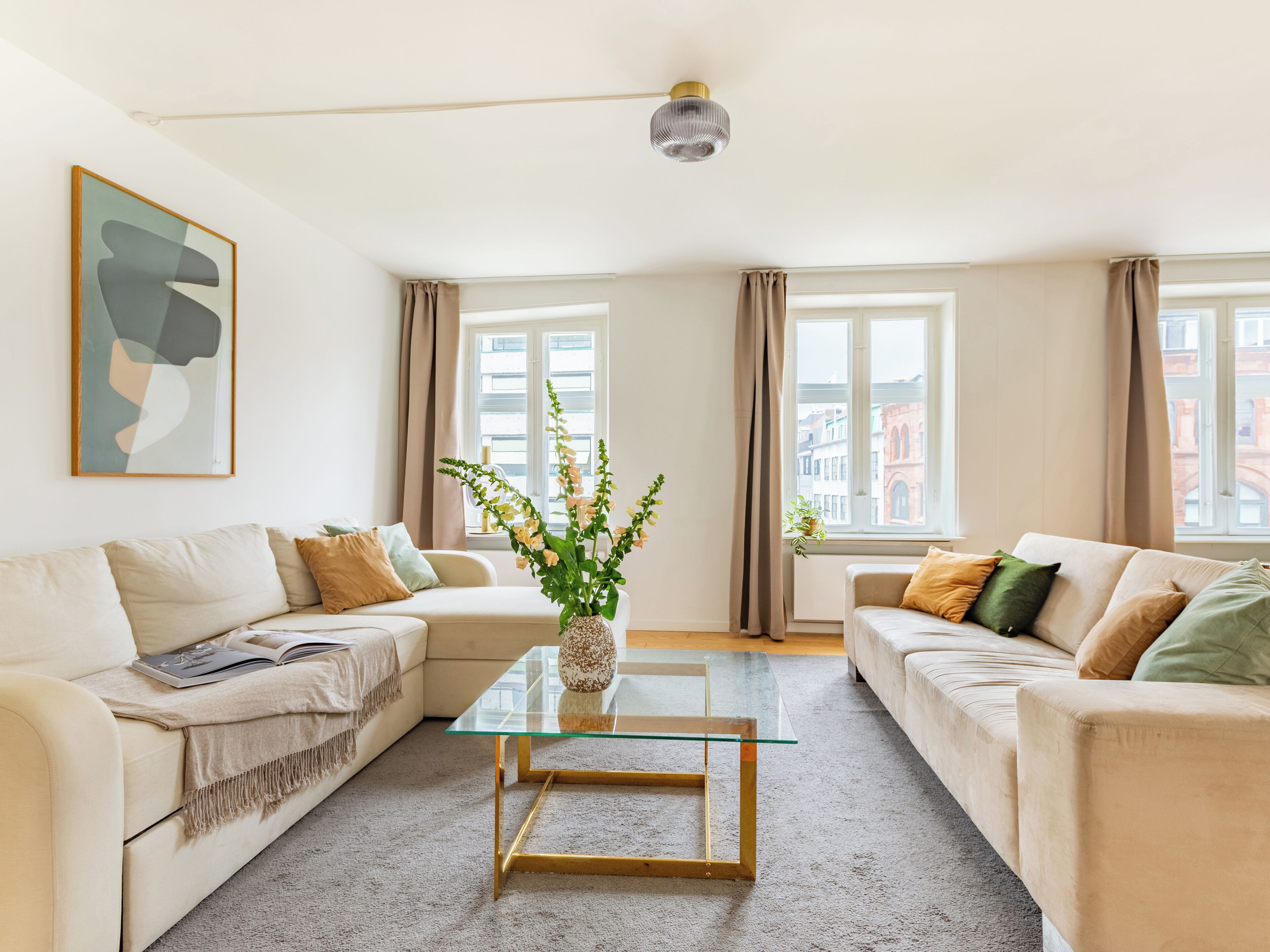 Appartamento, 3 camere da letto, balcone, vista città | Soggiorno | TV