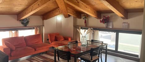 Apartment, 2 Bedrooms, Accessible, Terrace | Living room