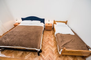 1 bedroom, iron/ironing board, bed sheets