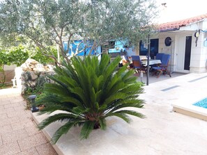 Pemandangan dari properti