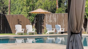 Indoor pool, outdoor pool