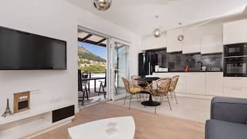 Leilighet (Two Bedroom Apartment with Terrace) | Eget kjøkken | Kjøleskap