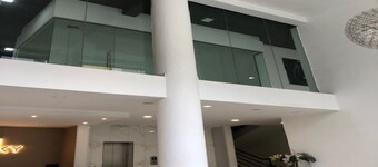 Entire Home- 2Bed Room Condo with kitchen and Appliances