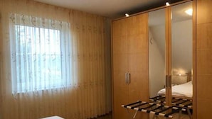 Uklassifisert bilde, 5 av 8, knapp