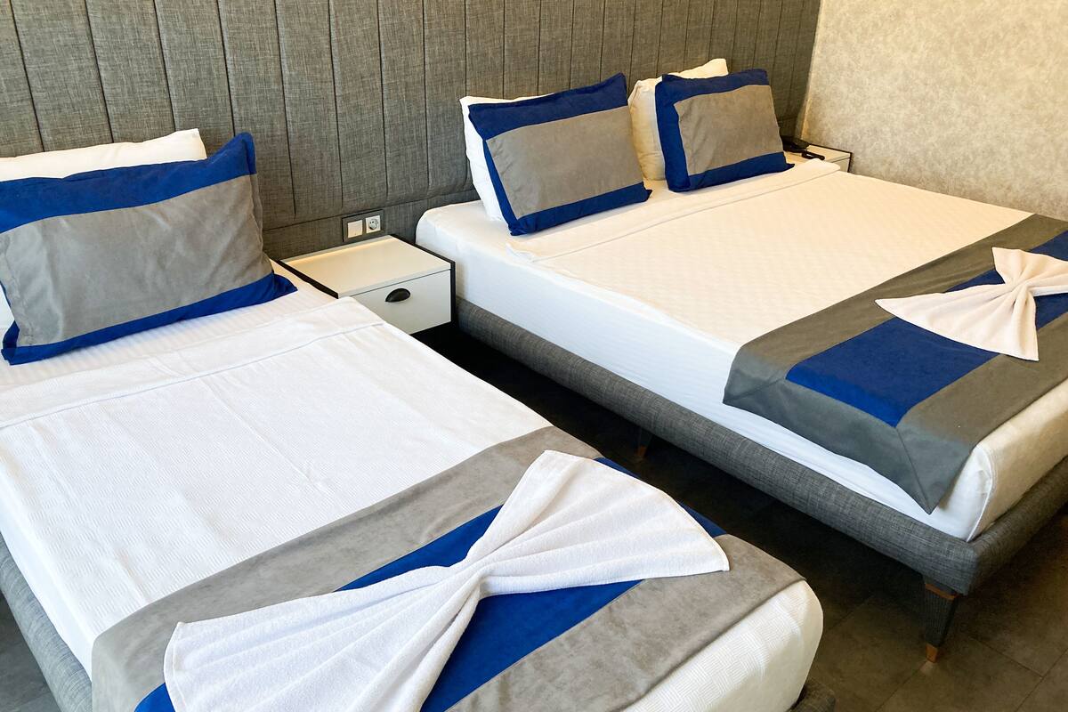 standard room, 1 bedroom | 1 bedroom, in-room safe, blackout curtains, soundproofing