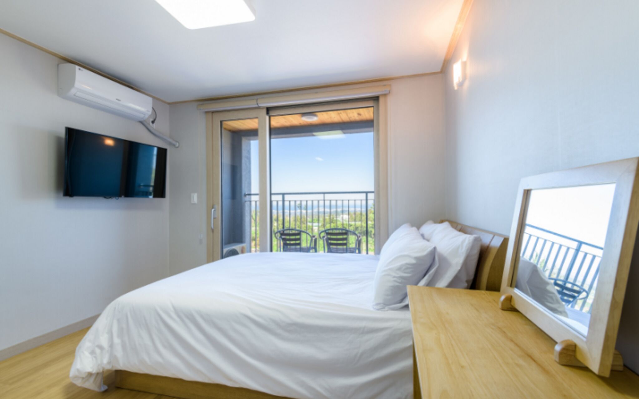 Photo - Jeju Happiness Pension