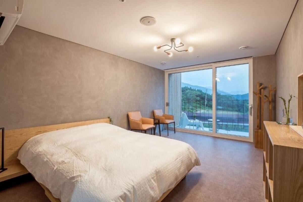 영월의 영월 에코빌리지유스호스텔 후기, 가격, 위치 - 호텔 예약 | 익스피디아 Expedia 영월의 영월 에코빌리지유스호스텔 후기, 가격, 위치 - 호텔 예약 | 익스피디아 Expedia