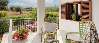 Villa in Monopoli for 4 guests near the sea.