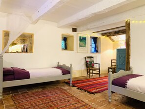 2 soveværelser, strygejern/strygebræt, weekendseng, gratis Wi-Fi