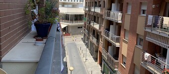 Piso Céntrico al Lado del mar Para Larga Estancia