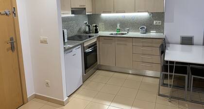 Piso Céntrico al Lado del mar Para Larga Estancia