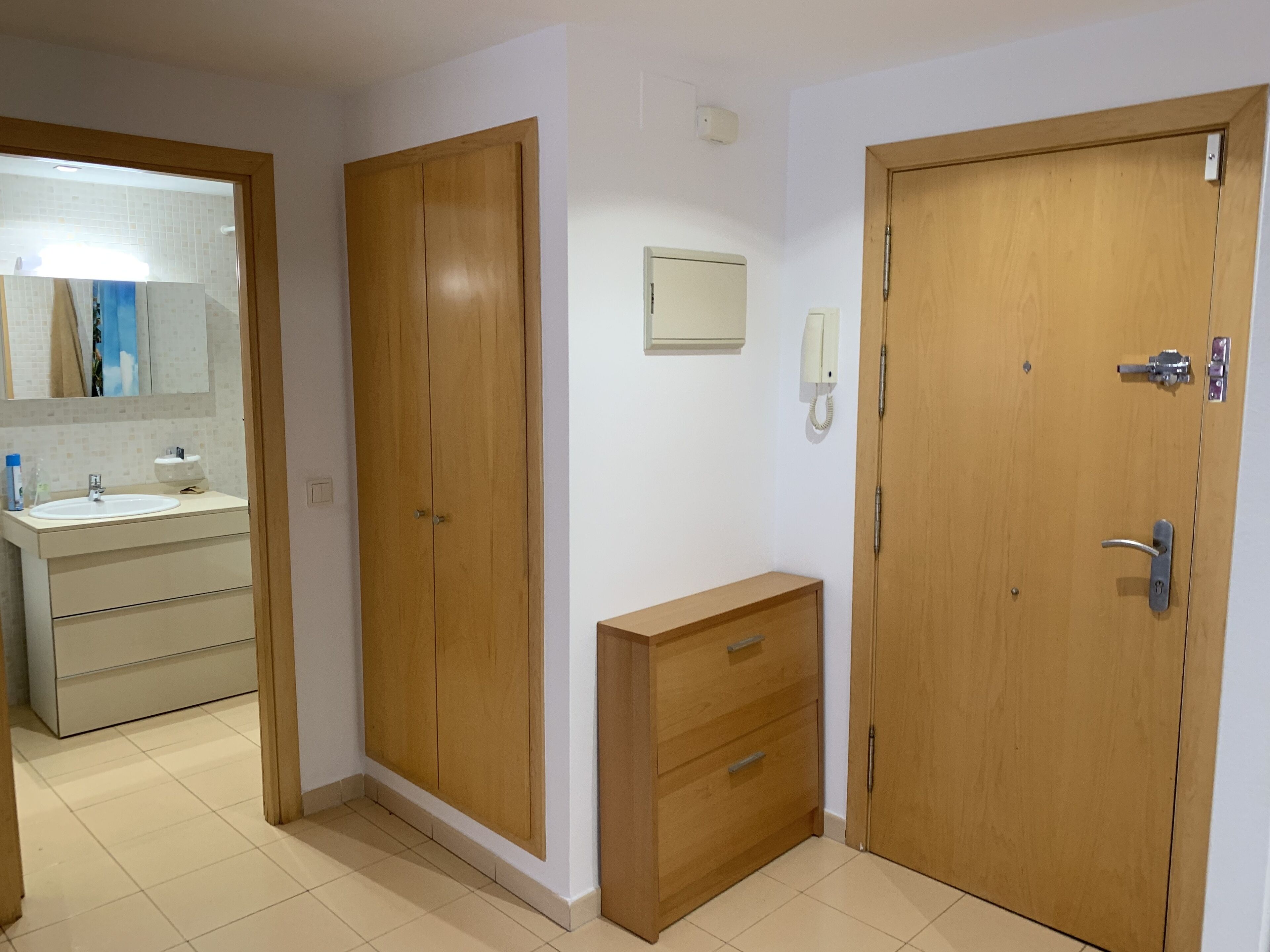 Badekar, bidé, håndklær og såpe