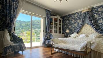 3 camere, accesso a Internet, lenzuola