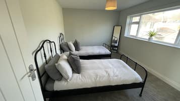 Comfort Apartment, Private Bathroom, City View | 2 bedrooms