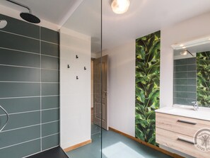 Bathroom - Country house with fireplace and terrace in Saint-James (Saint-James)