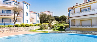 The Quiet Loft Golf & Beach resort