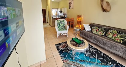 2 bed, 2 bath Ground Apartment, Menlyn