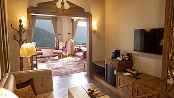 Mountain View Suite and Complimentary Unlimited Gondola Rides | Mountain view