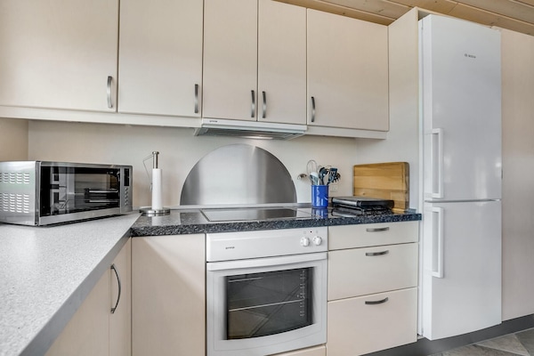 Réfrigérateur, four, plaque de cuisson, lave-vaisselle