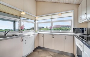 Geladeira, fogão, cooktop, lava-louças