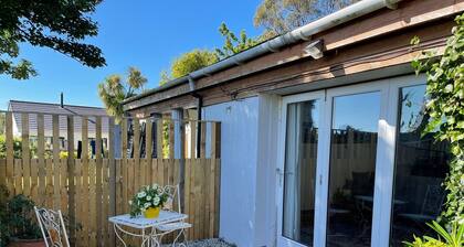 1-bed Luxury Studio Apartment in Tregony, Truro