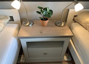 2 soverom, strykejern/-brett, wi-fi (inkludert) og sengetøy