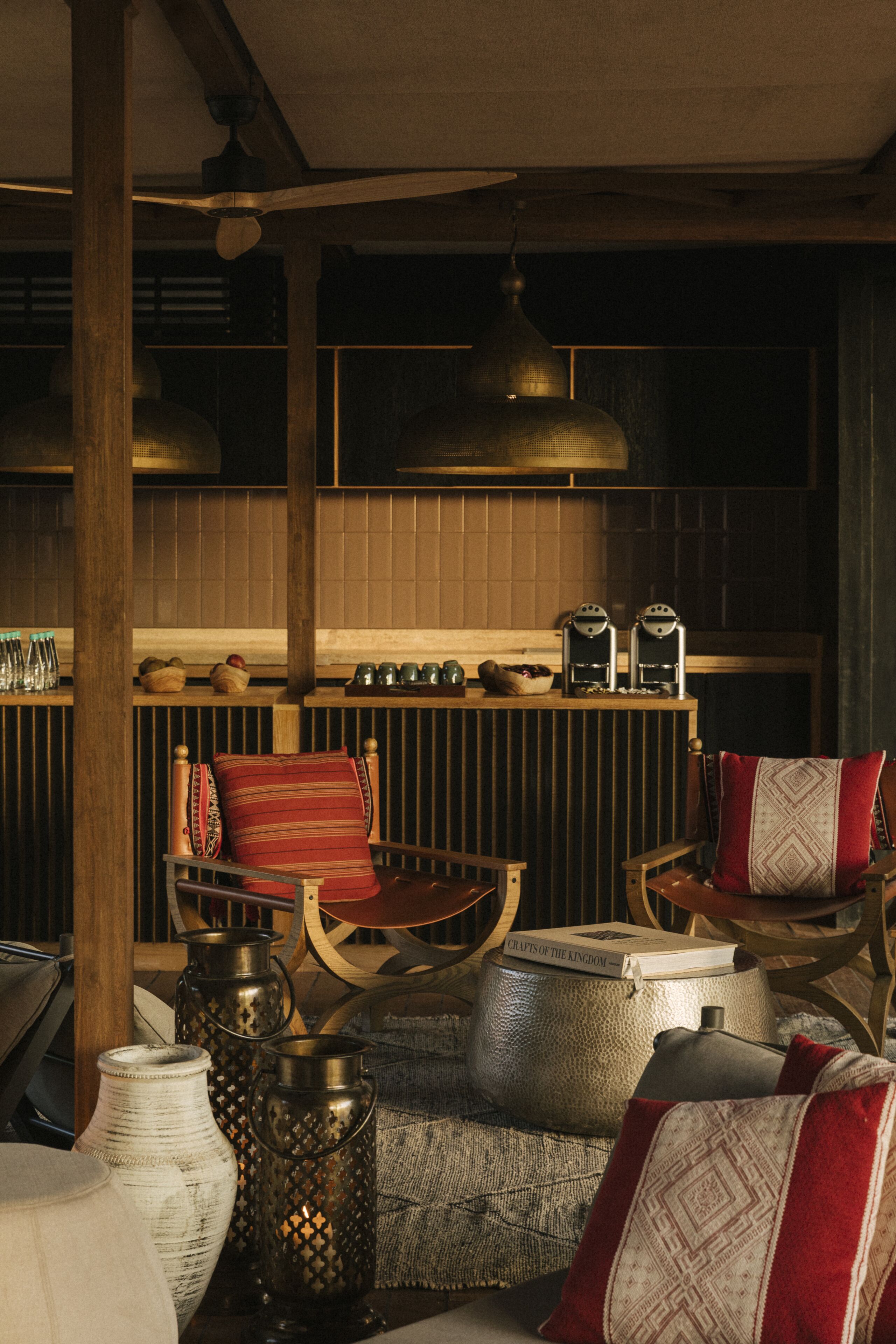 ฝ่ายต้อนรับ