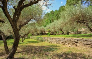 Property grounds - Lovely home in Generarguese (Generarguese)